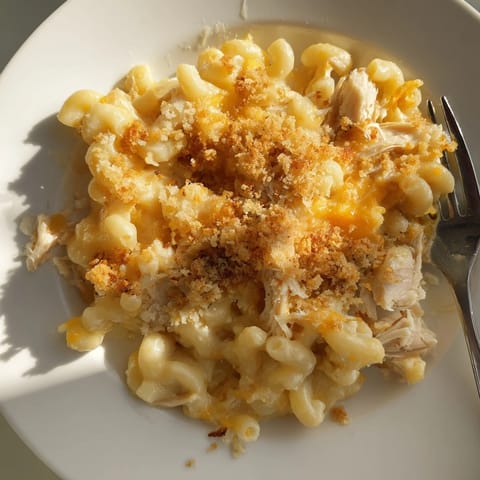 Classic Mac Cheese BBQ Chicken